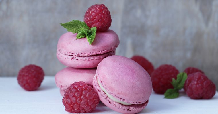 Himbeer-Macarons