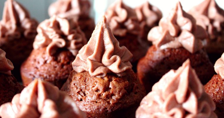 Schoko-Himbeer-Cupcakes